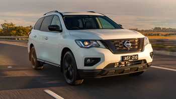 2018 Nissan Pathfinder ST-L 4WD