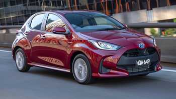 2020 Toyota Yaris SX Hybrid
