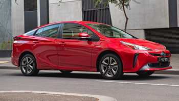 2018 Toyota Prius I Tech
