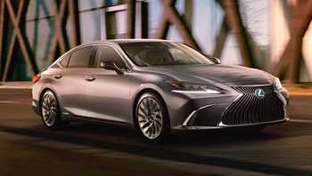 2019 Lexus ES 300h Luxury + EP