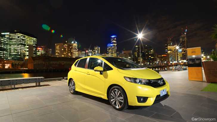 2014 HONDA JAZZ