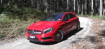2014 MERCEDES-BENZ A45 5D HATCHBACK AMG