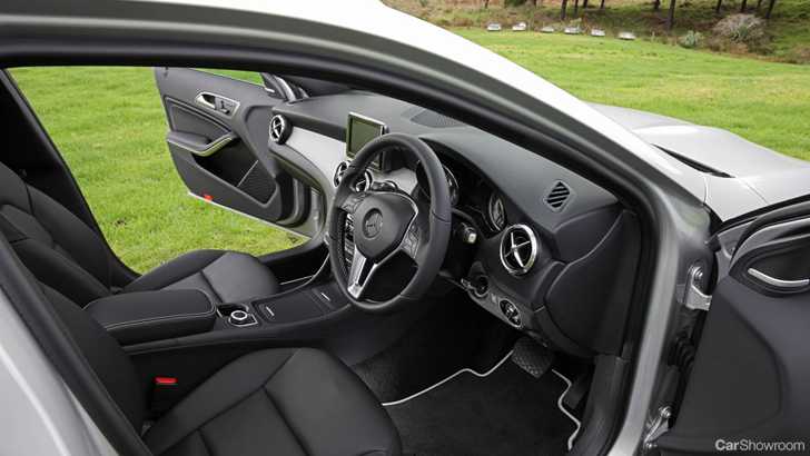 2014 MERCEDES-BENZ GLA 4D WAGON 250 4MATIC