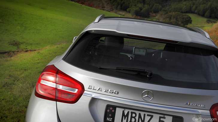 2014 MERCEDES-BENZ GLA 4D WAGON 250 4MATIC