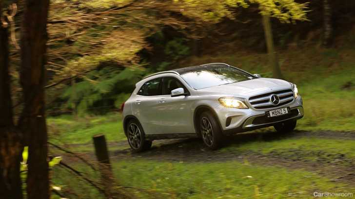 2014 MERCEDES-BENZ GLA 4D WAGON 250 4MATIC