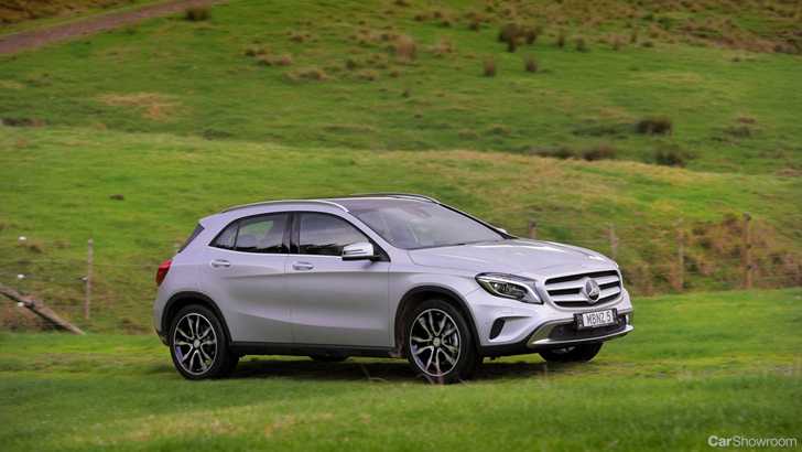 2014 MERCEDES-BENZ GLA 4D WAGON 250 4MATIC