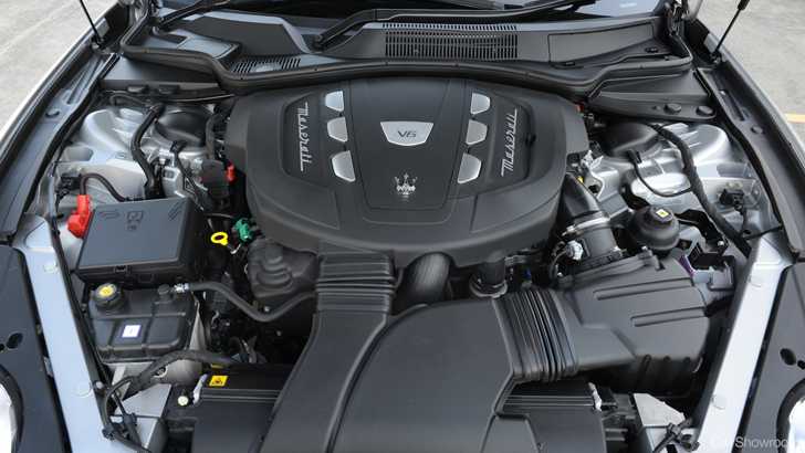 2014 MASERATI QUATTROPORTE 4D SEDAN