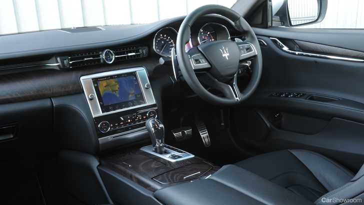 2014 MASERATI QUATTROPORTE 4D SEDAN