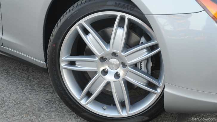 2014 MASERATI QUATTROPORTE 4D SEDAN