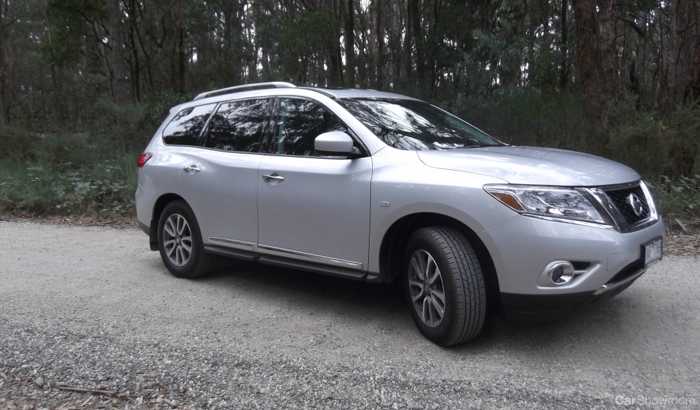 2014 NISSAN PATHFINDER 4D WAGON