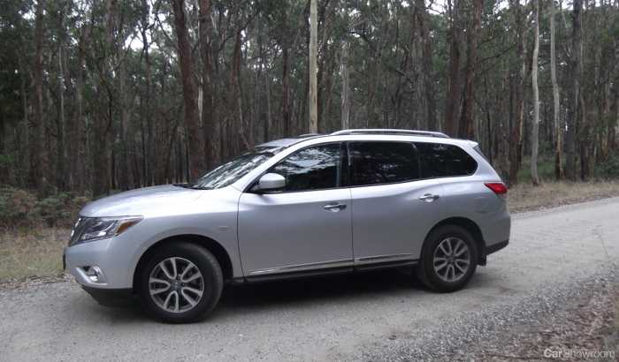 2014 NISSAN PATHFINDER 4D WAGON