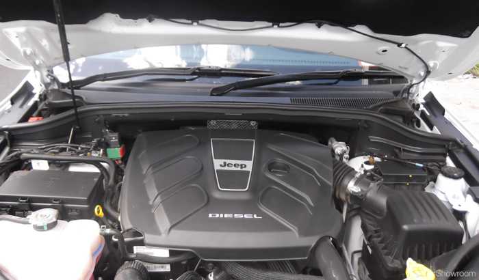 2014 JEEP GRAND CHEROKEE 4D WAGON SUMMIT 4X4