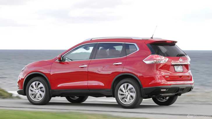 2014 NISSAN X-TRAIL