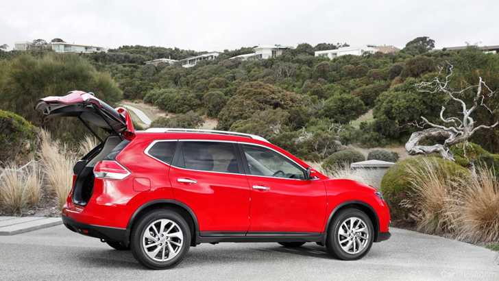 2014 NISSAN X-TRAIL