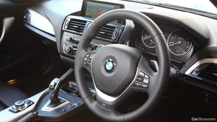 2014 BMW 1 5D HATCHBACK M135I