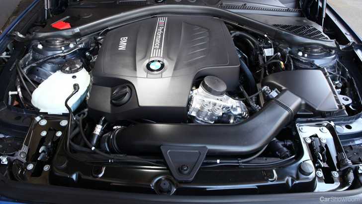 2014 BMW 1 5D HATCHBACK M135I
