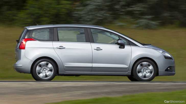 2014 PEUGEOT 5008