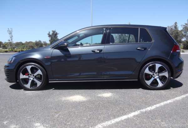2014 VOLKSWAGEN GOLF 5D HATCHBACK GTI