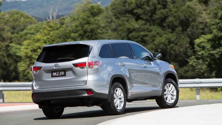 2014 TOYOTA KLUGER