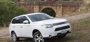 2014 MITSUBISHI OUTLANDER