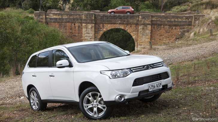 2014 MITSUBISHI OUTLANDER