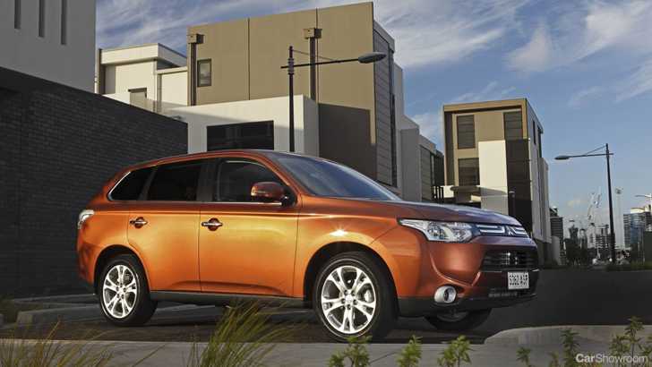 2014 MITSUBISHI OUTLANDER