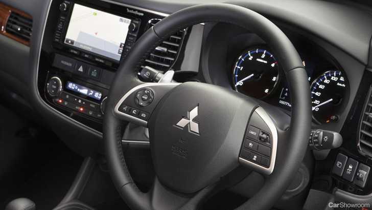 2014 MITSUBISHI OUTLANDER