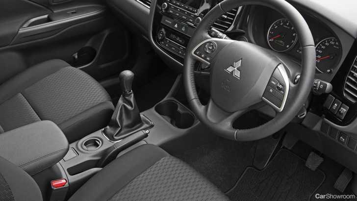 2014 MITSUBISHI OUTLANDER