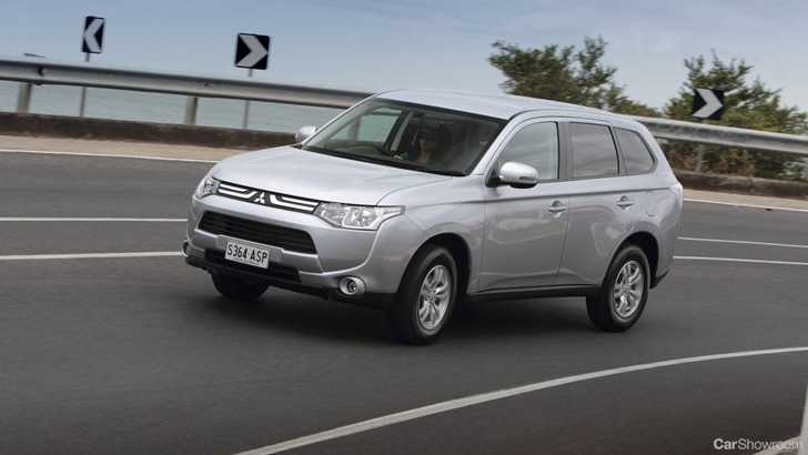 2014 MITSUBISHI OUTLANDER