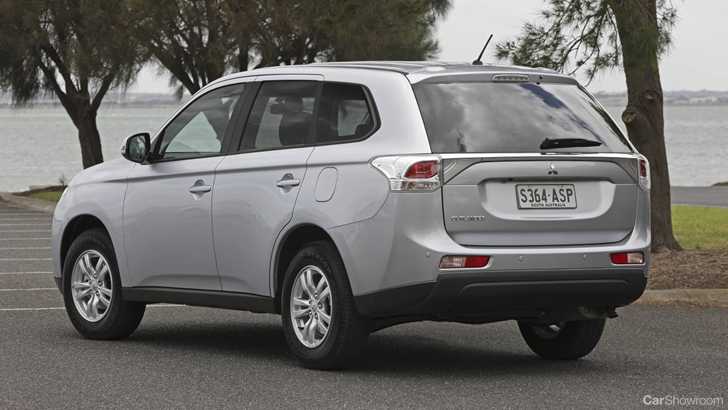 2014 MITSUBISHI OUTLANDER