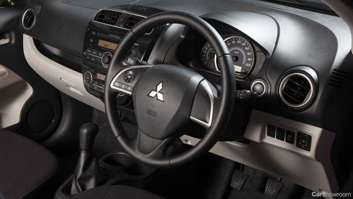 2014 MITSUBISHI MIRAGE 5D HATCHBACK LS