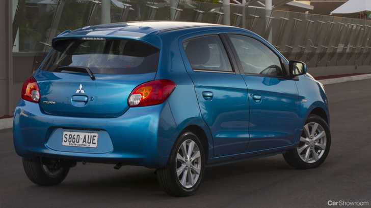 2014 MITSUBISHI MIRAGE 5D HATCHBACK LS