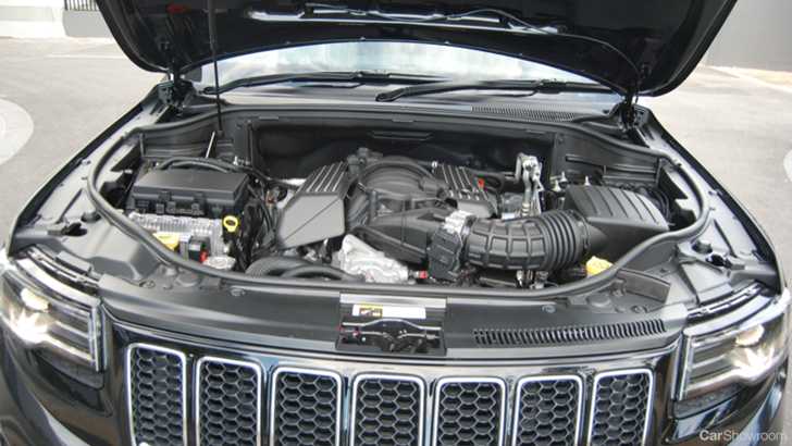 2013 JEEP GRAND CHEROKEE SRT 8 4X4