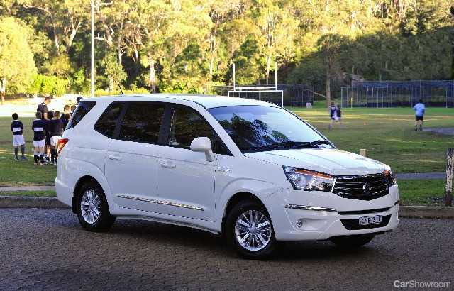 2013 SSANGYONG STAVIC 4D WAGON