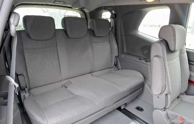 2013 SSANGYONG STAVIC 4D WAGON