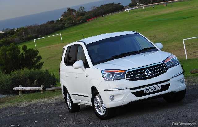 2013 SSANGYONG STAVIC 4D WAGON