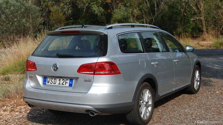 2013 VOLKSWAGEN PASSAT 4D WAGON ALLTRACK