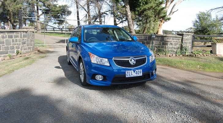 2013 HOLDEN CRUZE 5D HATCHBACK SRI
