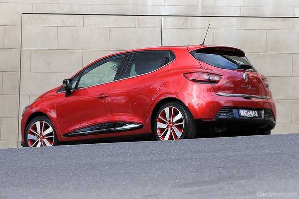 2014 RENAULT CLIO