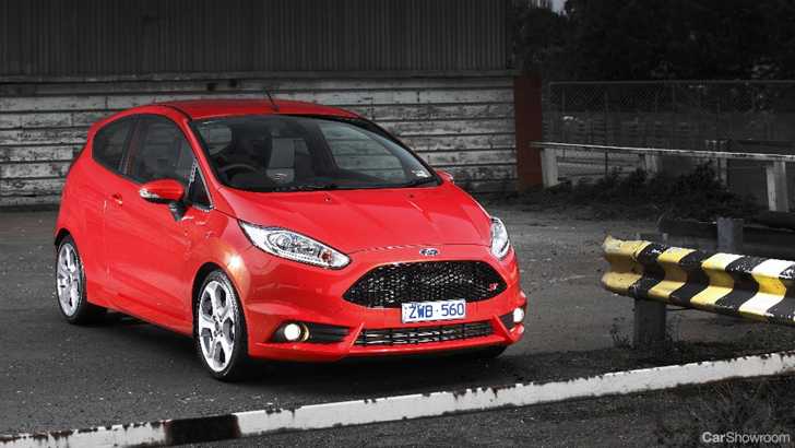 2013 FORD FIESTA