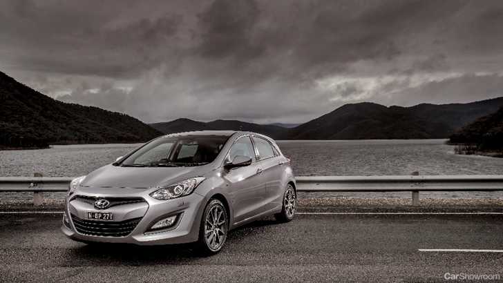 2013 HYUNDAI I30 5D HATCHBACK