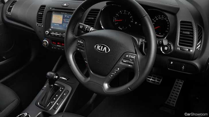 2013 KIA CERATO 5D HATCHBACK