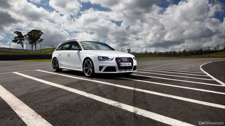 2013 AUDI RS4 4D WAGON AVANT QUATTRO