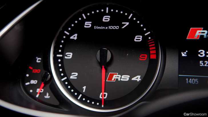 2013 AUDI RS4 4D WAGON AVANT QUATTRO