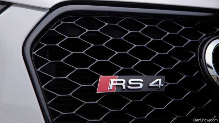 2013 AUDI RS4 4D WAGON AVANT QUATTRO