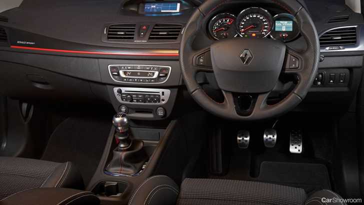2013 RENAULT MEGANE
