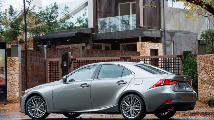 2013 LEXUS IS350