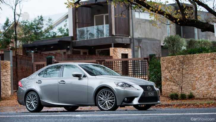 2013 LEXUS IS350