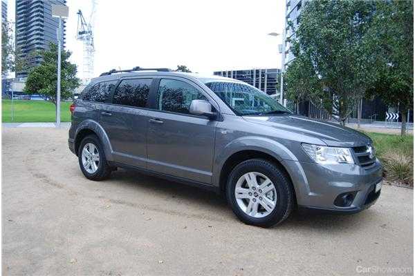 2013 FIAT FREEMONT 4D WAGON