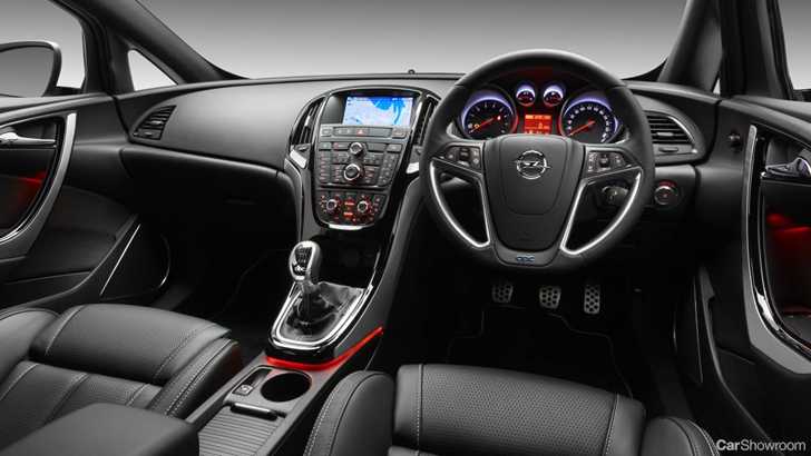 2013 OPEL ASTRA 3D HATCHBACK OPC